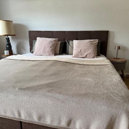 Schoene Ferienwohnung Mit Kostenlosem Parkplatz Chociebuż Zewnętrze zdjęcie