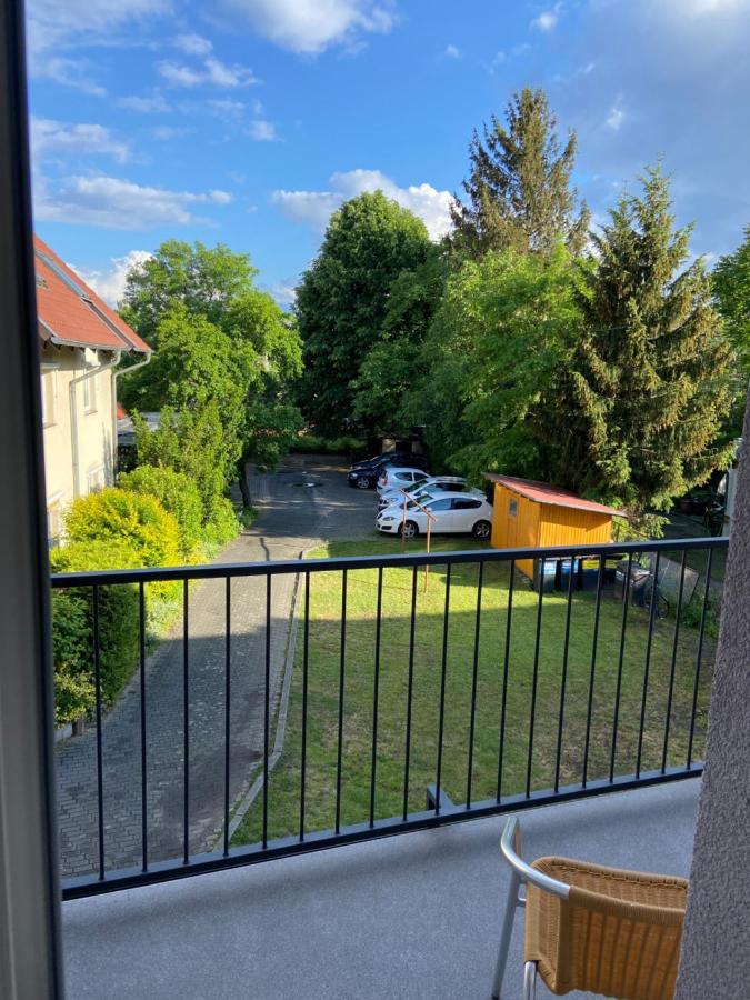 Schoene Ferienwohnung Mit Kostenlosem Parkplatz Chociebuż Zewnętrze zdjęcie