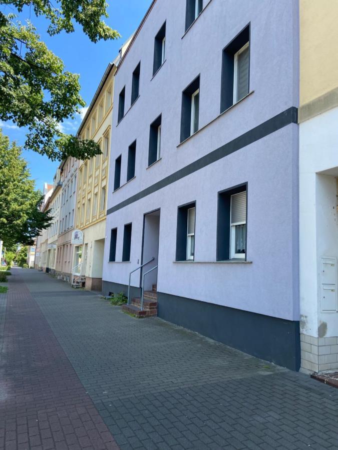 Schoene Ferienwohnung Mit Kostenlosem Parkplatz Chociebuż Zewnętrze zdjęcie